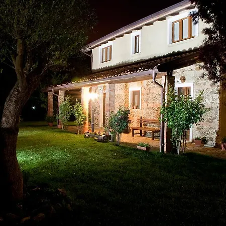 La Rosa Nel Bicchiere Landhaus Soveria Mannelli