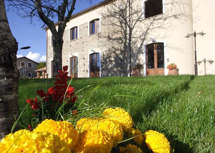 乡村民宿 玻璃杯中的玫瑰乡村民宿